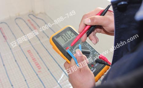 安裝中對發(fā)熱電纜進(jìn)行檢測